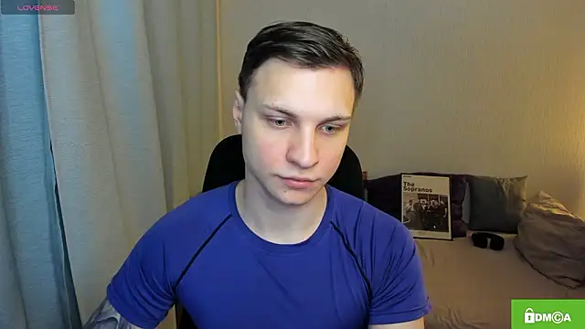 handsome guy01 online show from 02-18-26, 12:19