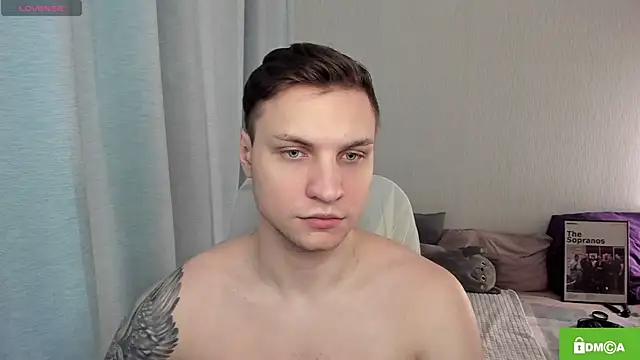 handsome guy01 online show from 05-20-26, 12:02