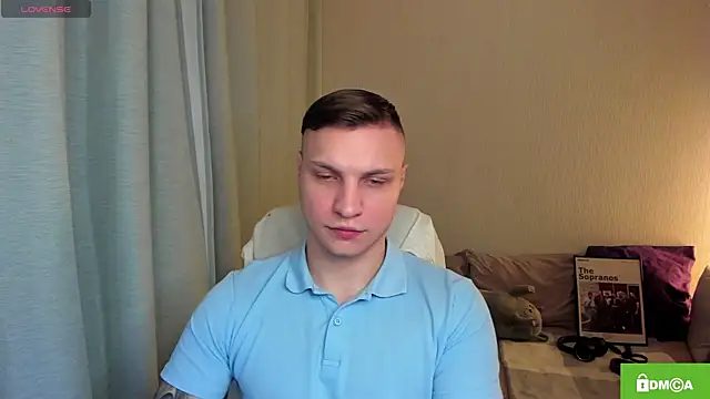 handsome guy01 online show from 04-15-26, 07:58