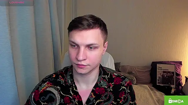 handsome guy01 online show from 05-14-26, 04:20
