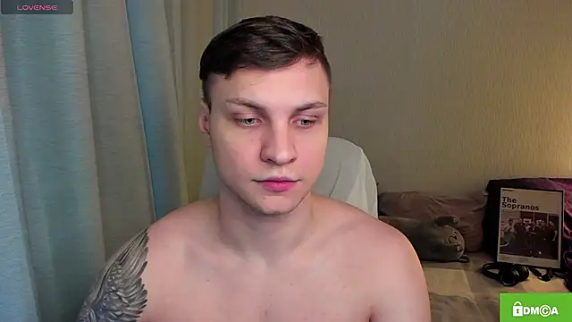 handsome guy01 online show from 05-06-26, 05:28