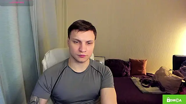 handsome guy01 online show from 03-27-26, 09:27