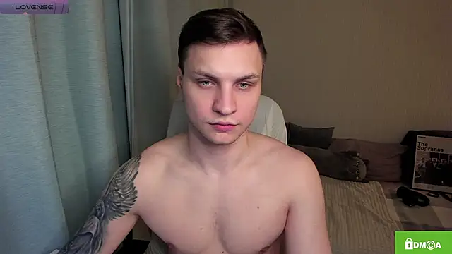 handsome guy01 online show from 05-24-26, 08:09