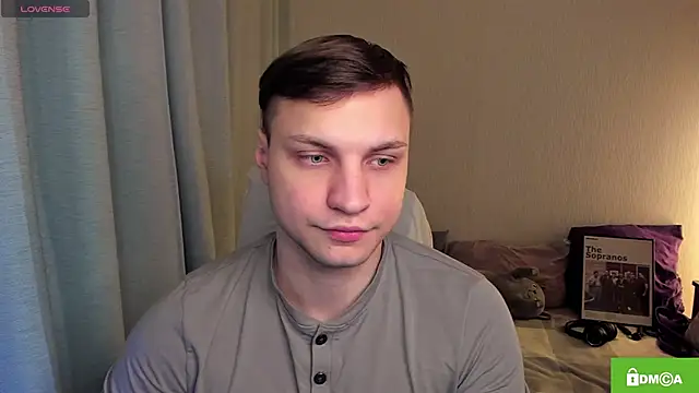 handsome guy01 online show from 05-07-26, 06:44