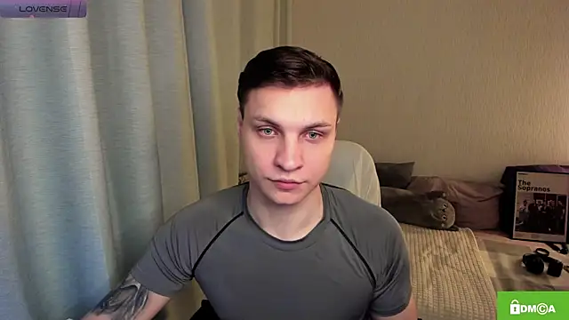 handsome guy01 online show from 05-21-26, 07:44