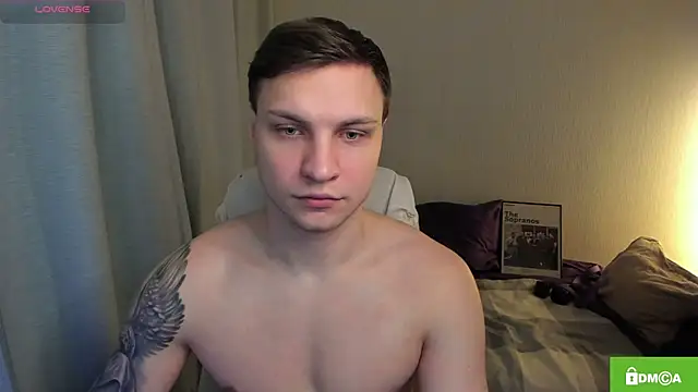 handsome guy01 online show from 04-07-26, 10:33