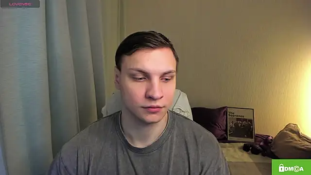 handsome guy01 online show from 04-09-26, 07:53