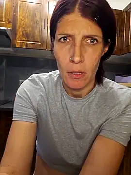 Lenchen  online show from 04-16-26, 07:47