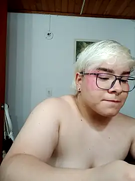 amalia love online show from 09-18-25, 04:48