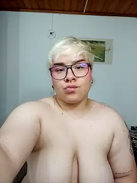 amalia love online show from 09-25-25, 05:35