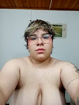 amalia love online show from 03-15-25, 09:09