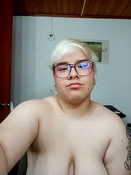 amalia love online show from 09-14-25, 04:40