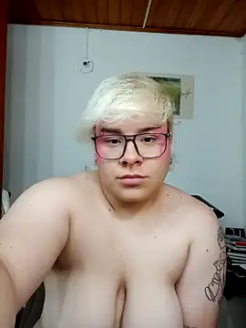 amalia love online show from 09-14-25, 04:35