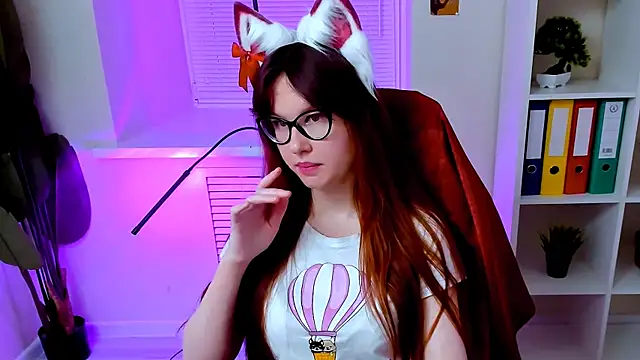 CarolGiggly online show from 10-04-25, 08:05