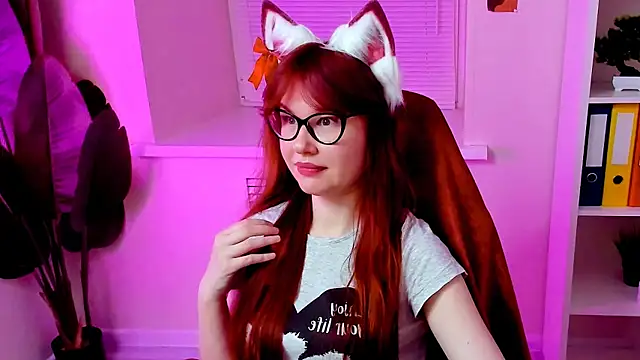 CarolGiggly online show from 11-17-25, 08:35