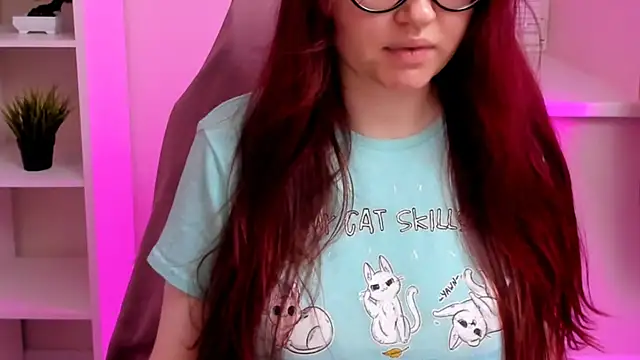 CarolGiggly online show from 04-18-26, 06:32