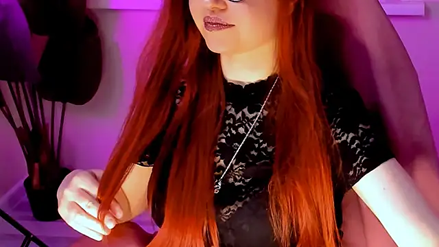 CarolGiggly online show from 12-05-25, 12:32