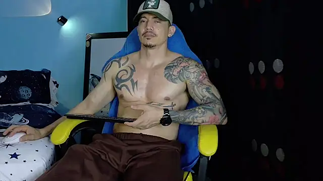 Alex motta online show from 05-17-26, 04:34
