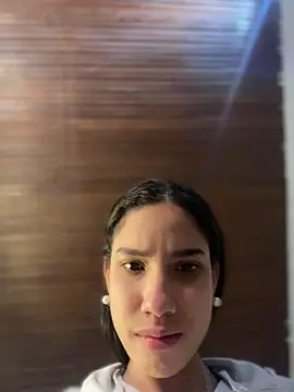 Praga Pink online show from 10-10-25, 04:57