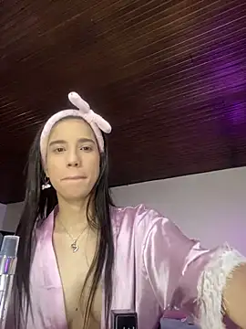 Praga Pink online show from 03-18-25, 03:23