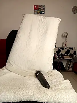 lianisrose online show from 09-21-25, 09:09