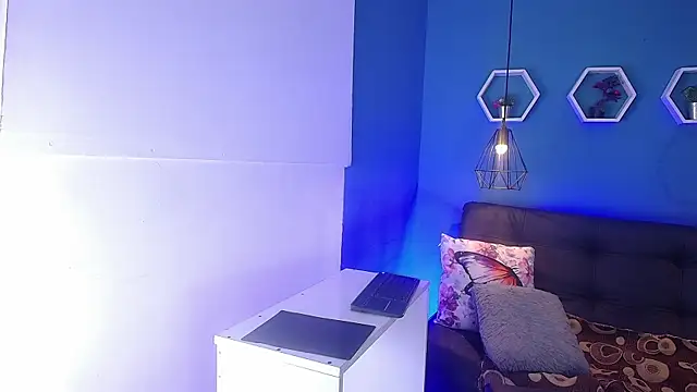 Aurora ath online show from 02-10-26, 03:33