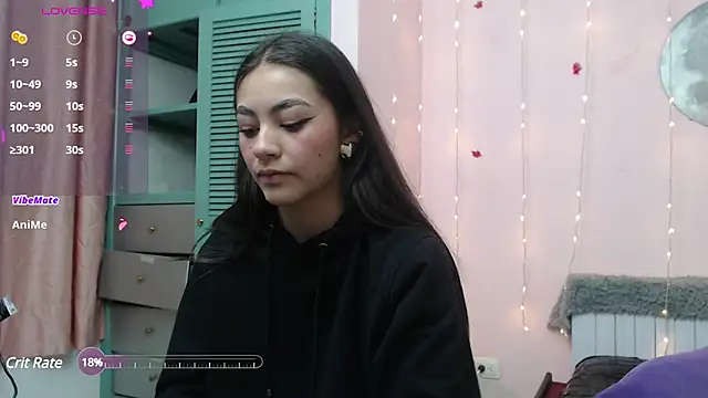 Nikoll kitten online show from 12-25-24, 07:56