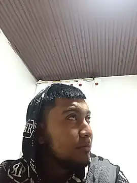 Julian 2507 online show from 05-12-26, 10:38