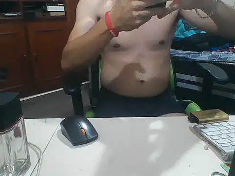 SOLESFETISHBR online show from 11-09-25, 02:37