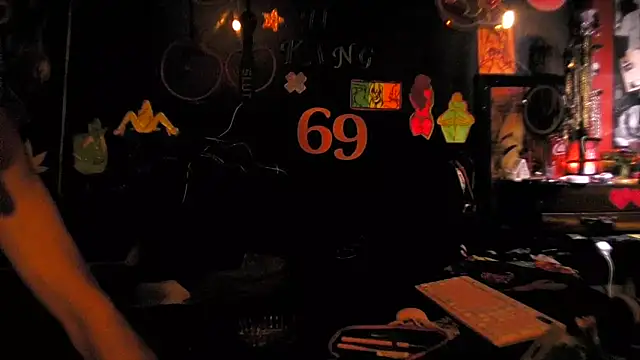 Snapshot of kjs_daddy123 chatting on 03-02-26, 05:30 kjs daddy123 online show from 03-02-26, 05:30