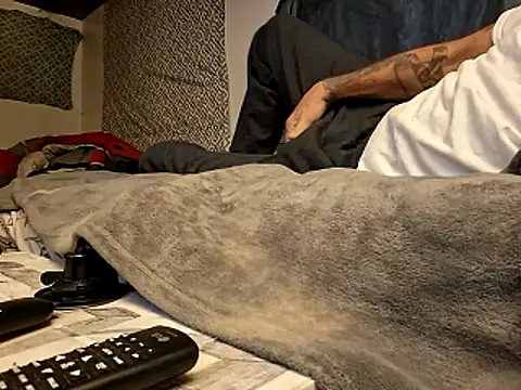 Cantufamily1979 online show from 02-02-26, 07:40