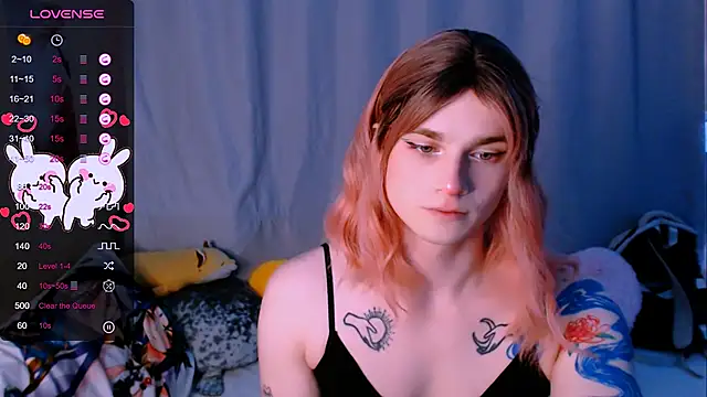 Alice Hells online show from 09-25-25, 04:07