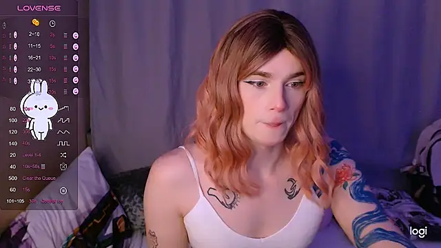 Alice Hells online show from 02-10-25, 04:08