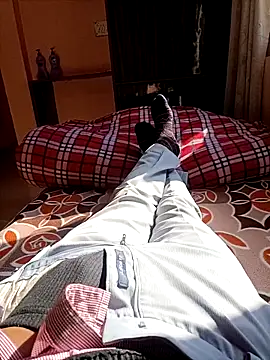 RRahullove69 online show from 12-17-25, 08:08