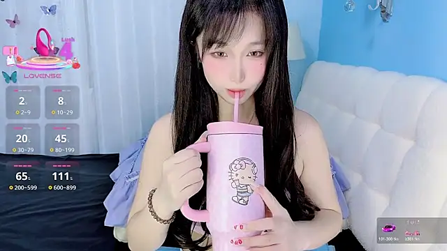 -Wendy   online show from 06-07-26, 07:13