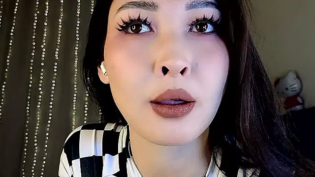 honey yani online show from 03-15-26, 12:39