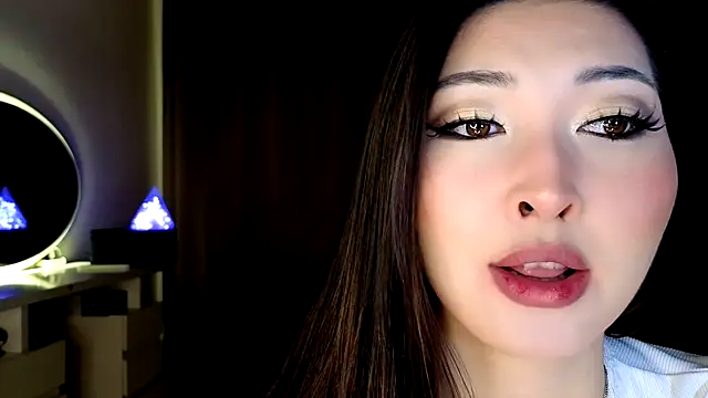 honey yani online show from 03-28-26, 09:49