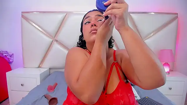 Tiffanymiller00 online show from 12-16-25, 03:05