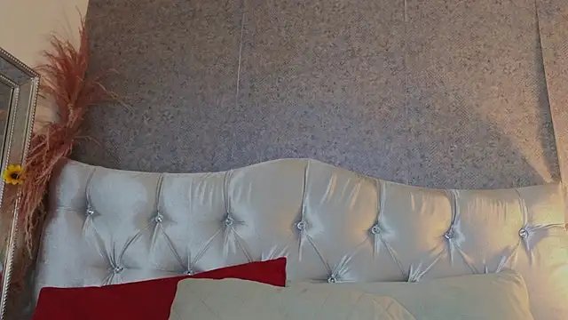 Snapshot of GABYTAYLOR_ chatting on 03-10-26, 01:26 GABYTAYLOR online show from 03-10-26, 01:26