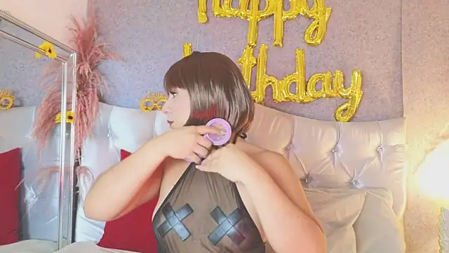 Snapshot of GABYTAYLOR_ chatting on 03-25-26, 01:54 GABYTAYLOR online show from 03-25-26, 01:54