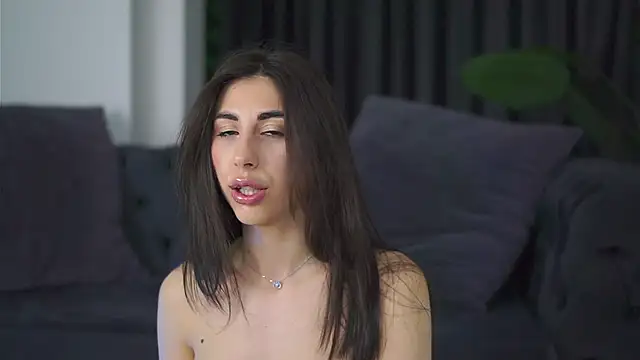 LaraSin online show from 02-01-25, 11:06