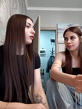 Snapshot of ShySonya chatting on 02-06-26, 07:04 ShySonya online show from 02-06-26, 07:04