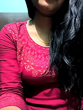 Snapshot of NEETU-89 chatting on 02-11-25, 04:56 NEETU-89 online show from 02-11-25, 04:56