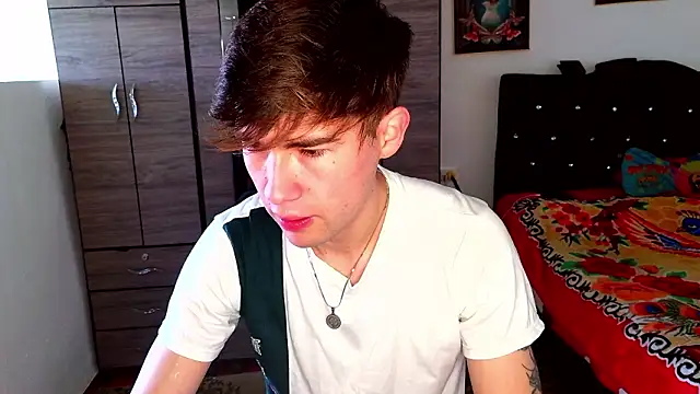 Snapshot of samael1107 chatting on 03-04-26, 02:36 samael1107 online show from 03-04-26, 02:36