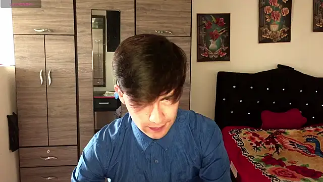 Snapshot of samael1107 chatting on 04-16-26, 03:24 samael1107 online show from 04-16-26, 03:24