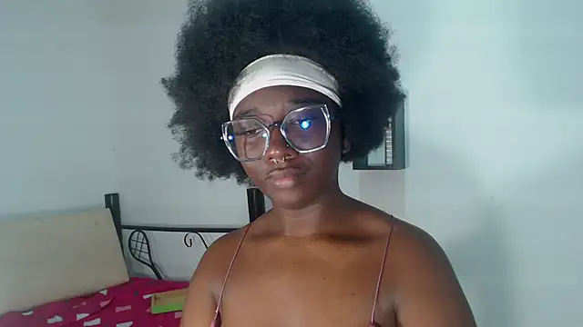 Snapshot of zahhysims chatting on 02-23-25, 04:13 zahhysims online show from 02-23-25, 04:13