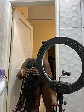 Snapshot of zahhysims chatting on 09-17-25, 05:59 zahhysims online show from 09-17-25, 05:59