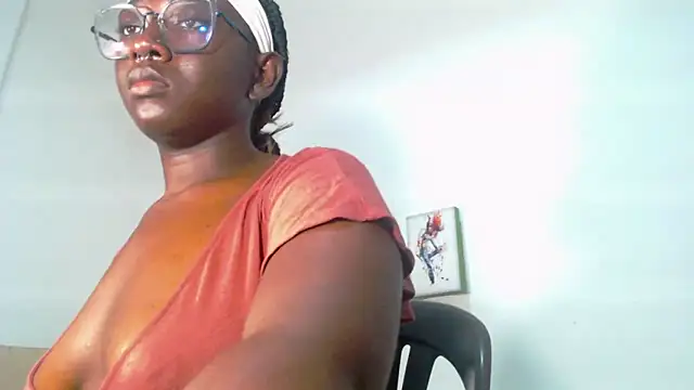 Snapshot of zahhysims chatting on 02-24-25, 04:47 zahhysims online show from 02-24-25, 04:47