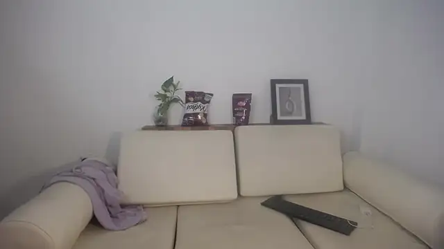 Snapshot of zahhysims chatting on 03-20-25, 10:10 zahhysims online show from 03-20-25, 10:10