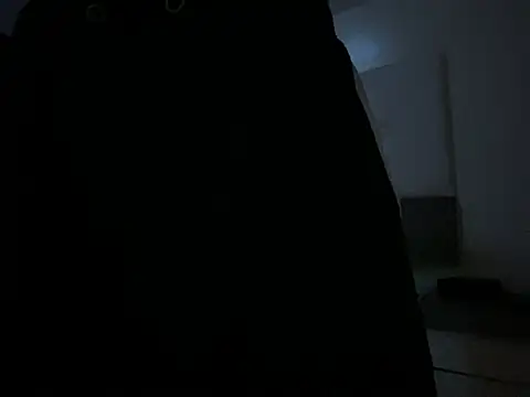 oiram27 online show from 06-10-26, 02:13